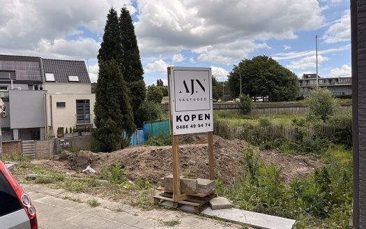 Bouwgrond van 133 m² met vergunning